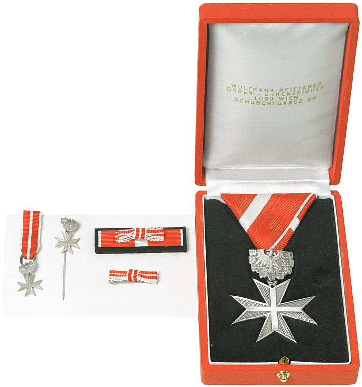 Silbernes Verdienstzeichen für Verdienste um die Republik Österreich