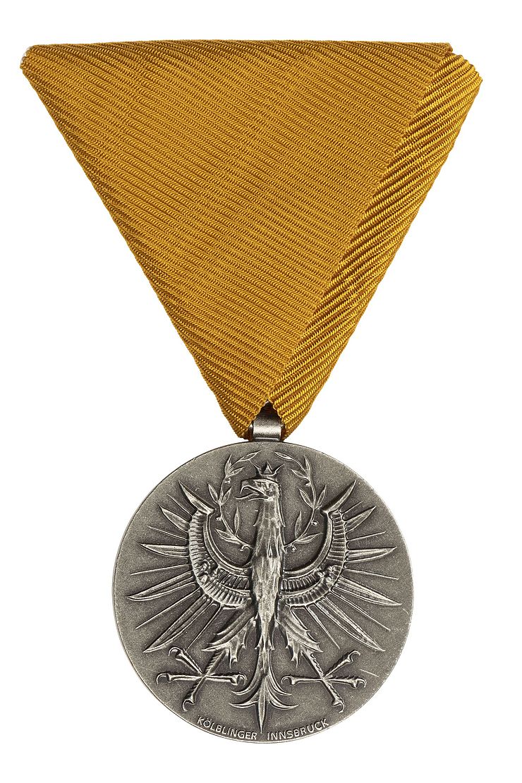Medaille für 40 jährige Tätigkeit im Feuerwehr und Rettungswesen