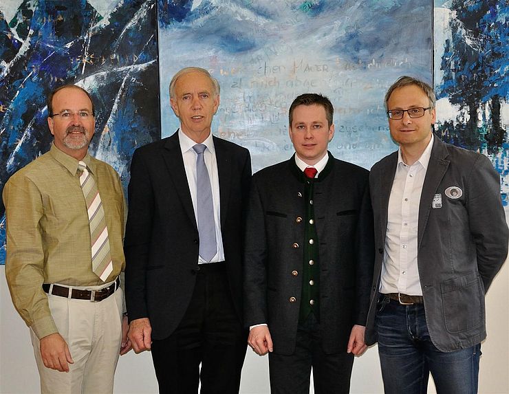 BH Christian Bidner, Bürgermeister Georg Karrer, Vizebürgermeister Rudolf Thaler, Gemeinderevisor Christian Atzl (von links)