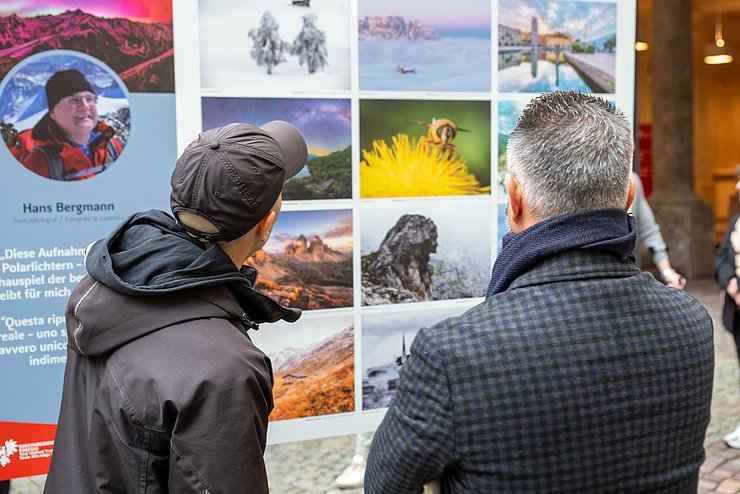 © Daniel Jovanovic Interessierte BesucherInnen aus der ganzen Euregio bekommen die Möglichkeit, diese Wanderausstellung live zu sehen.