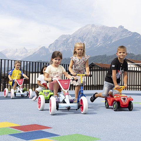 Recht auf Kinderbildung und Kinderbetreuung