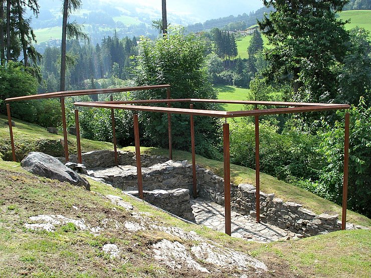Rätisches Haus in der "Rätersiedlung Himmelreich"