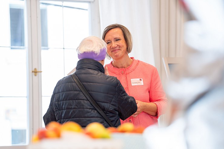 © Tiroler Landtag/Christanell ...und der Landesvolksanwältin geben gemeinsam mit der Antidiskriminierungsbeauftragten im Rokokosaal Einblicke in ihre Arbeit.