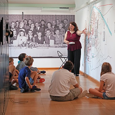 � Land Tirol Auf den Spuren von Leokadia Justman: Kulturferien im Landhaus