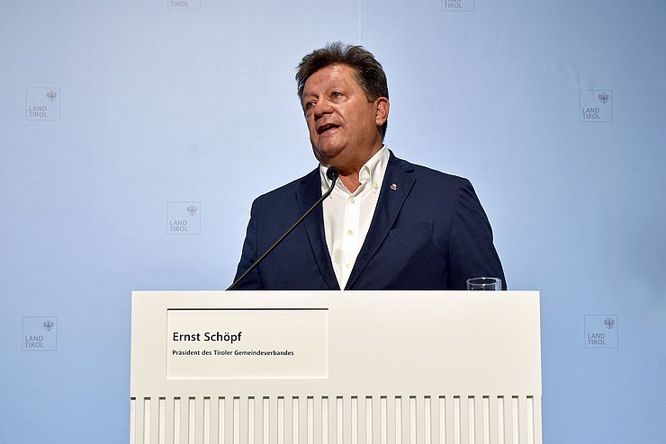 Ernst Schöpf am Rednerpult