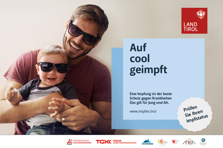 Mann und Tochter mit Sonnenbrille