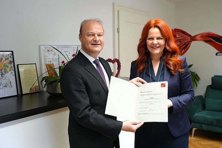 Neuer Direktor des TLK und LRin Hagele