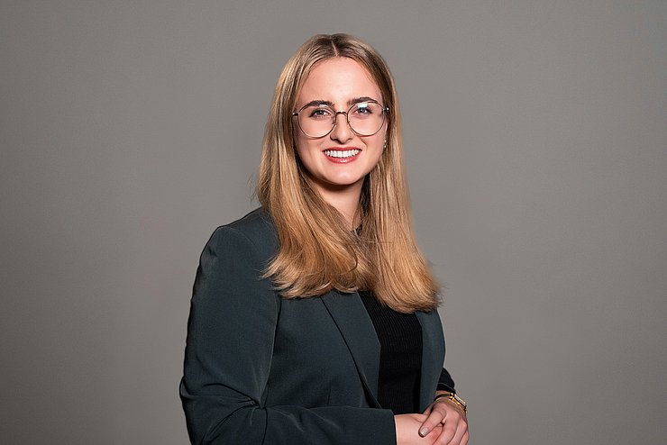 Mag.a Susanna Riedlsperger (NEOS)