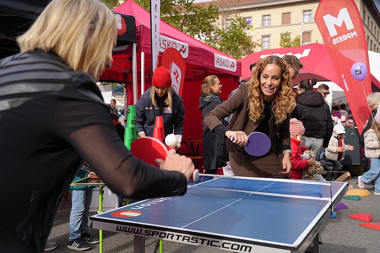 © Land Tirol/Tischtennis Tischtennis Landesrätin Pawlata