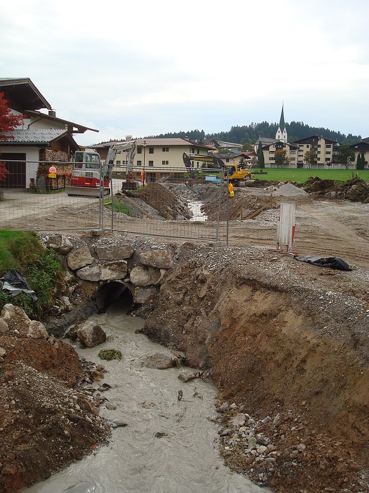 Baustraße für die Aufrechterhaltung bestehender Zufahrten -  30. September 2010