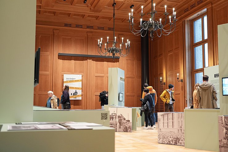 2024 war das Landhaus mit der Ausstellung „Vom Gauhaus zum Landhaus. Ein Tiroler NS-Bau und seine Geschichte“ erstmals bei der „ORF-Lange Nacht der Museen“ vertreten.