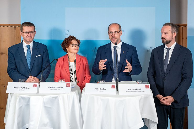 © Land Tirol/Jovanovic Gruppenfoto