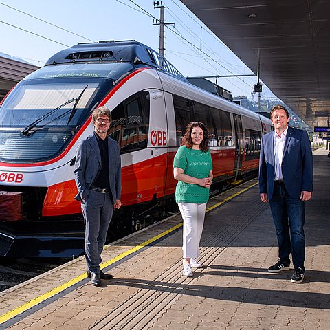 Felipe am Bahnhof