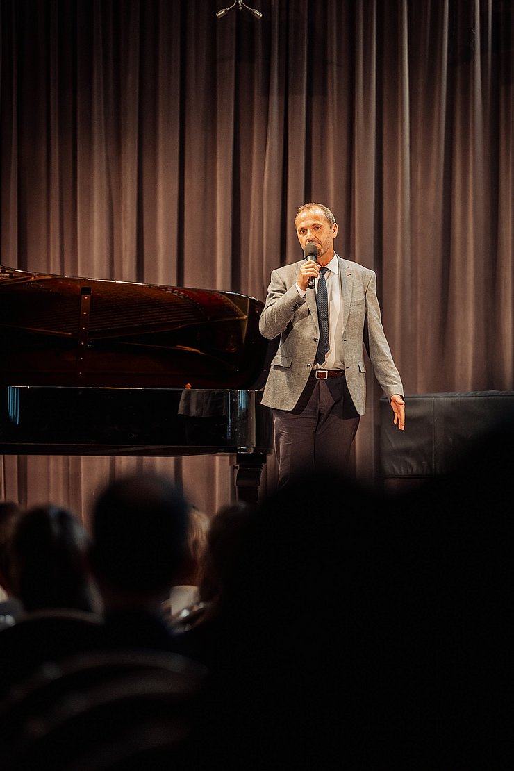 © Sophie Kary Landesmusikschuldirektor Helmut Schmid
