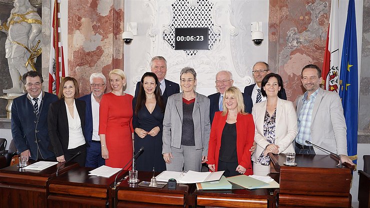 v.l. KO Lindenberger, LA Fischer, KO Reheis, MEP Mlinar, MRP Kappel, KO Federspiel, MEP Lunacek, LTP van Staa, MEP Graswander-Hainz, LTP-Vize Mattle, KO Haselwanter-Schneider, LTP-Vize Weratschnig