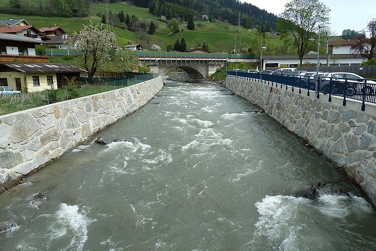 Bereich bachaufwärts Bergsteinbrücke