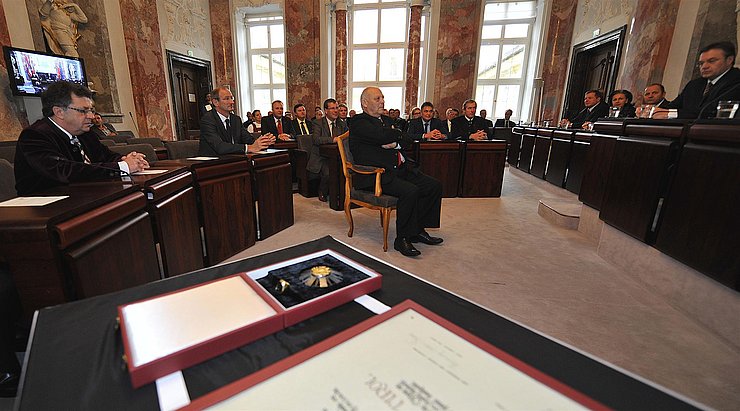 Festsitzung zur Verleihung des „Ringes des Landes Tirol“ im Landtagssitzungssaal im Alten Landhaus in Innsbruck.