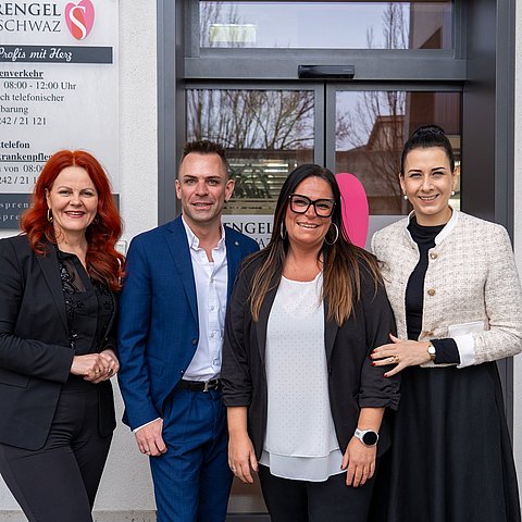 � Land Tirol/Neuner Digitalisierung in der Pflege: LRin Hagele besuchte Sprengel Schwaz