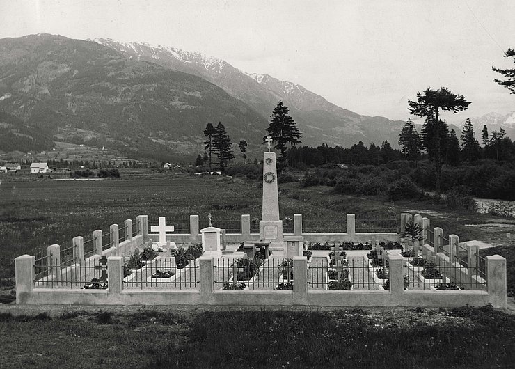 Der Kosakenfriedhof in der Lienzer Peggetz, um 1960 