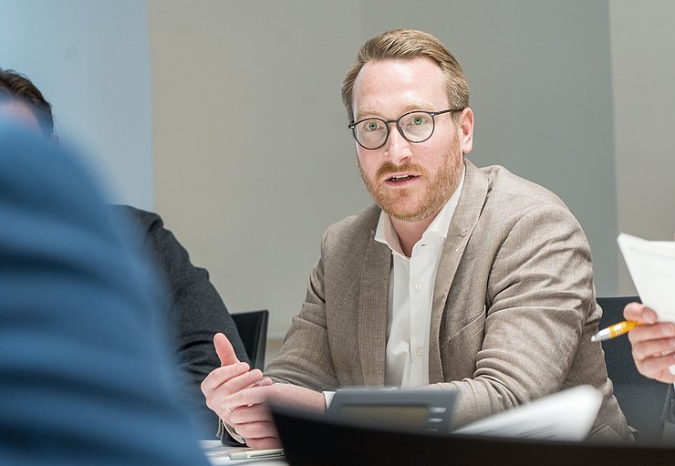 © Land Tirol/Brandhuber Landeshauptmannstellvertreter Philip Wohlgemuth bei der gestrigen Kuratoriumssitzung im Landhaus