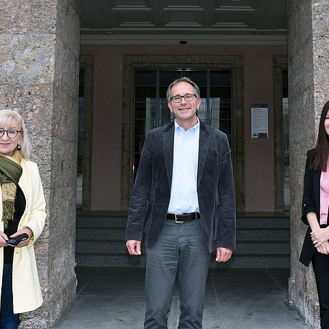 Antrittsbesuch bei LRin Beate Palfrader (li), im Bild mit GF Markus Lechleitner und Cornelia Springer. 