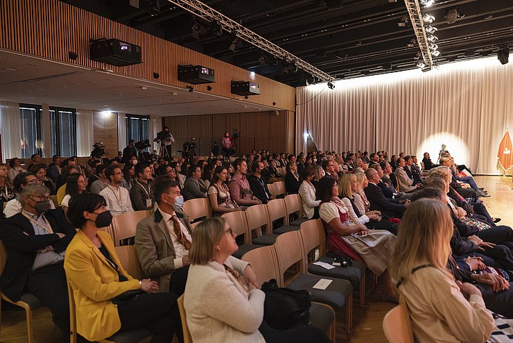Tirol-Tag beim Europäischen Forum Alpbach im Herz-Kremenak-Saal. 