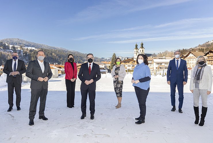 Gruppenfoto im Freien