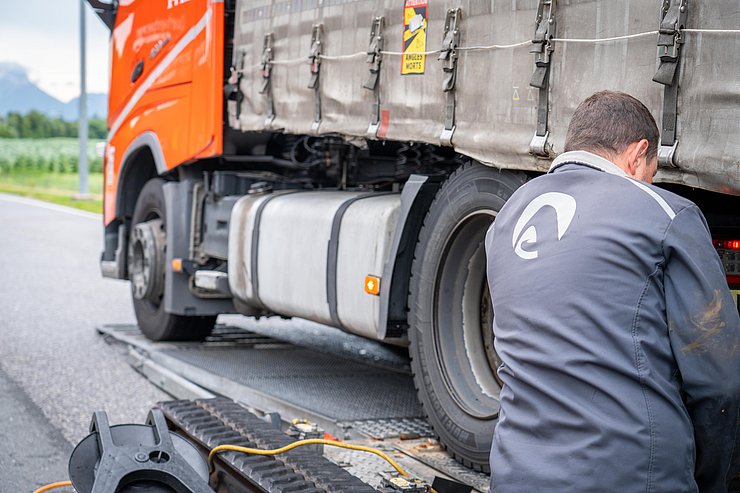 Lkw-Überprüfung 