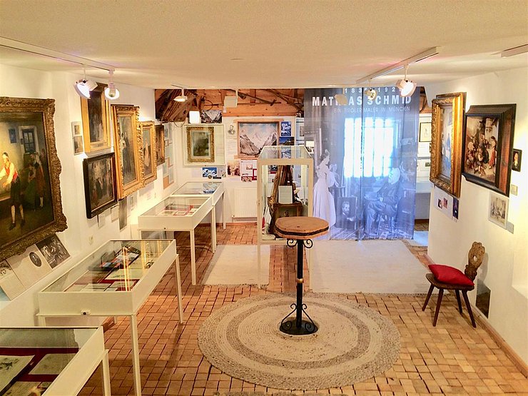 Blick in die Ausstellung im "Mathias-Schmid-Museum"