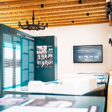 Aufnahme der Ausstellung im Landhaus.