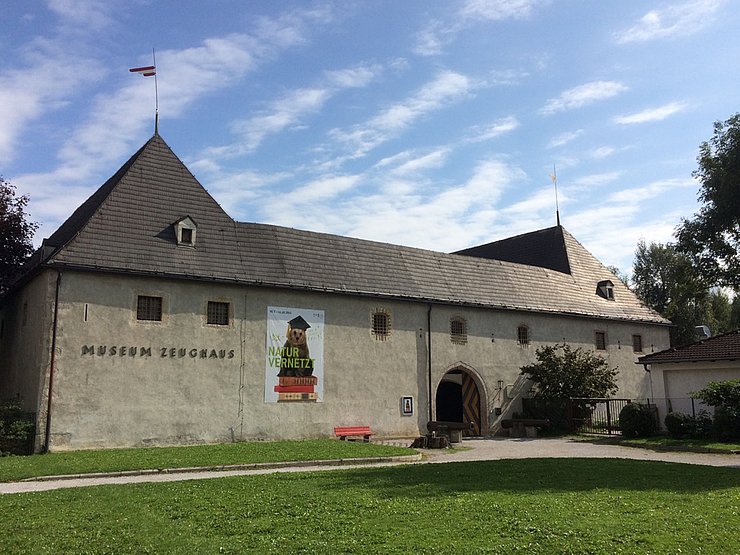 Außenansicht des "Museum im Zeughaus" in "Innsbruck"
