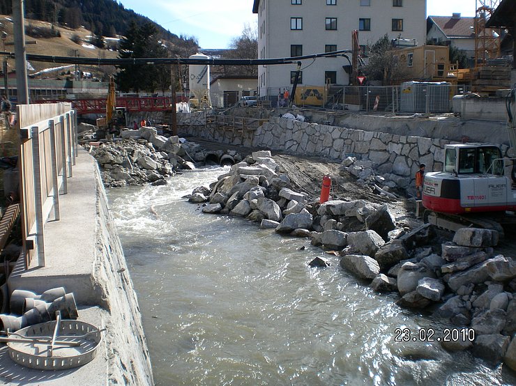 Herstellung Schwergewichtsmauer