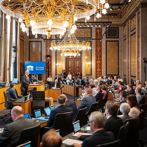 Bergauf für Österreich: LH-Vorsitzender und Tirols LH Mattle in der Länderkammer