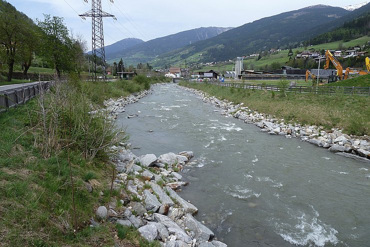 Bereich bachabwärts Lechner Brücke