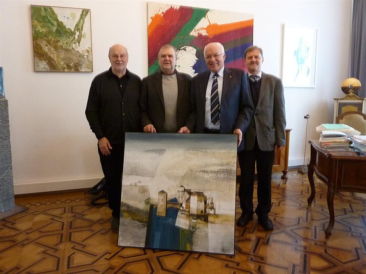 LTP Herwig van Staa mit dem Künstler Alwin Chemelli, Vereinspräsident Hermann Klapeer und Landesgedächtnisstiftung-Geschäftsführer Peter Koller