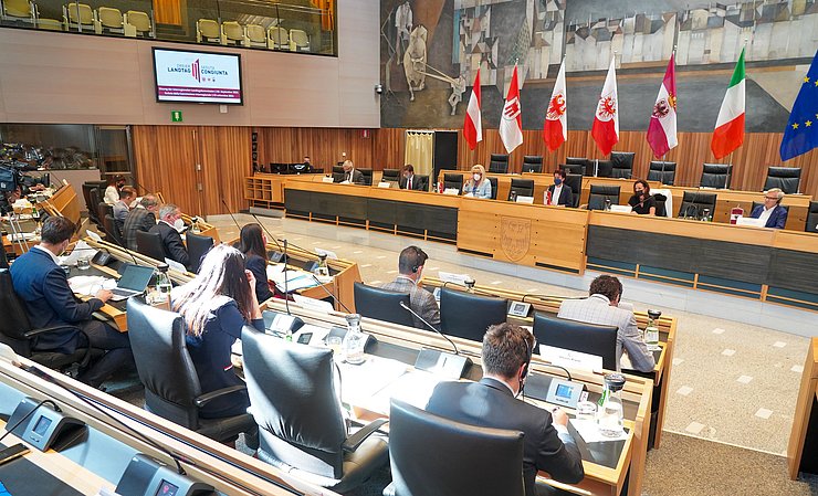 © Südtiroler Landtag/Werth Die Sitzung der "Interregionalen" fand in Bozen statt.