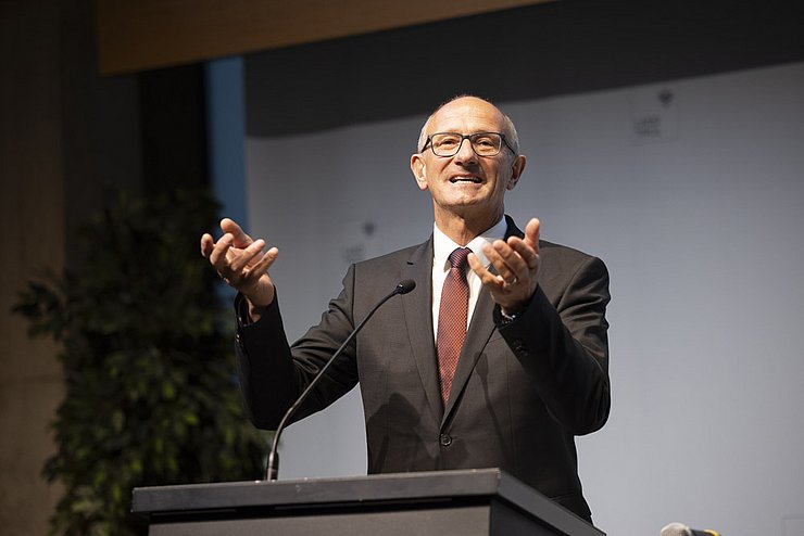© Land Tirol / Mario Webhofer Festakt Verleihung Tiroler Sportehrenzeichen 24. September 2024 - Ansprache LH Anton Mattle