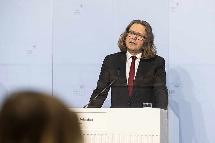 BM Polaschek am Rednerpult