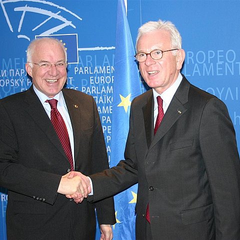 Landtagspräsident van Staa traf kürzlich den EU-Parlamentspräsidenten Hans-Gert Pöttering zu einem Gespräch in Brüssel