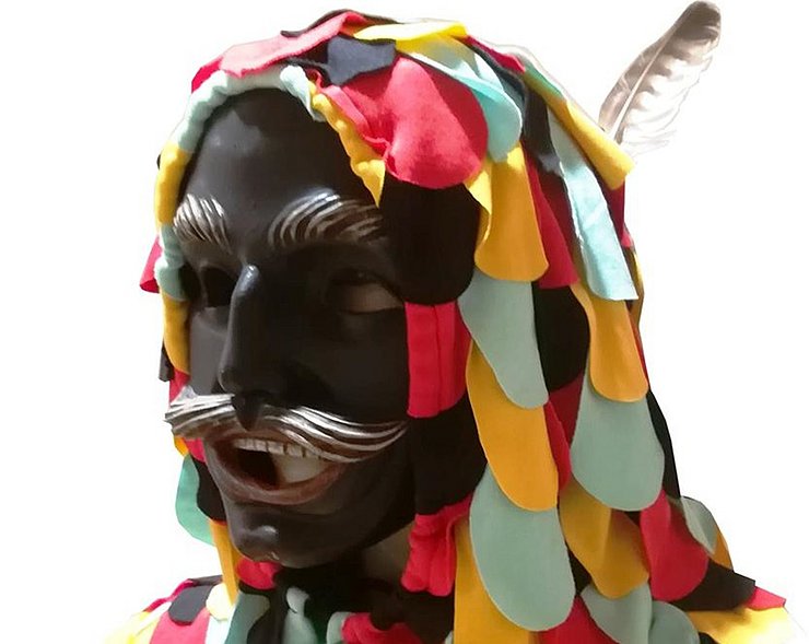 Ruassler Maske im "Fasnachtshaus" in "Nassereith"