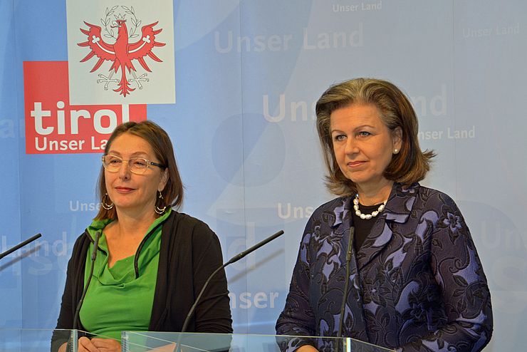 LRin Christine Baur und LRin Patrizia Zoller-Frischauf