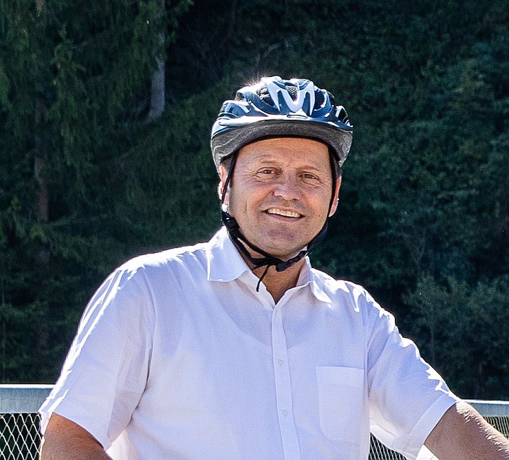 Mit Unterstützung des Landes starten heuer Neubau und Sanierung von 62 Kilometern Radwegen. Für weitere 64 Kilometer gibt es bereits Planungen“, freut sich LHStv Josef Geisler