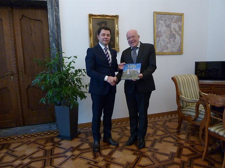Botschafter Osipov mit LTP van Staa