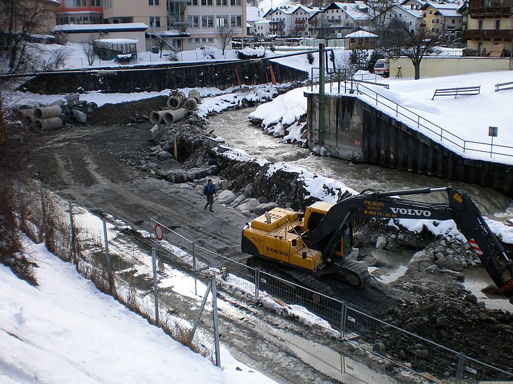 Herstellung aufgelöste Rampe ehemalige Wehranlage