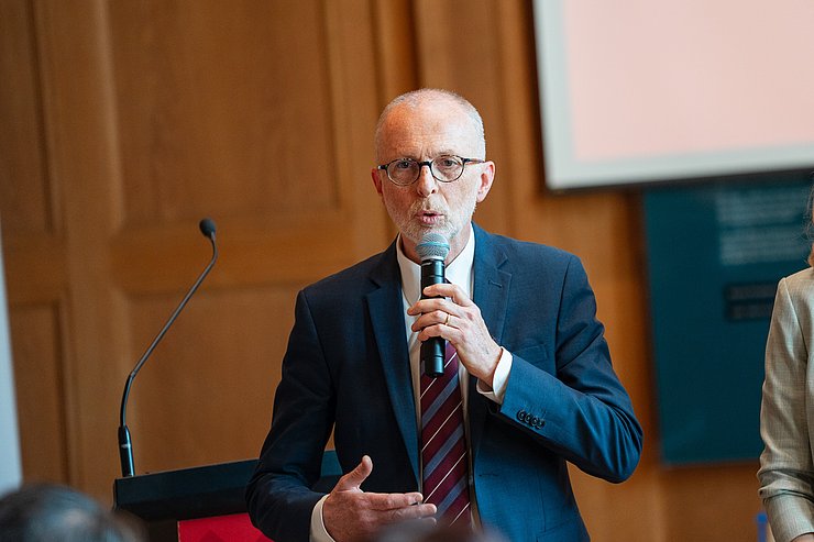 Carlo Zanetti, Direktor des Istituto Comprensivo Trento