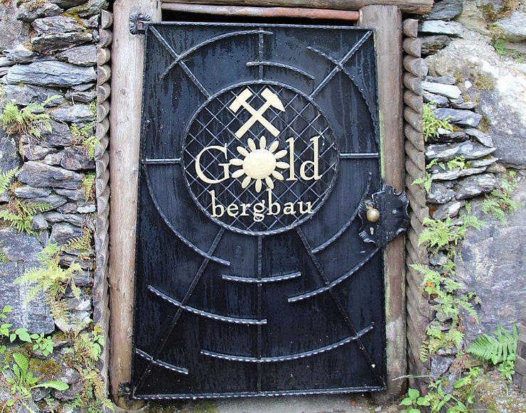 Mundloch im "Zillertaler Goldschaubergwerk"