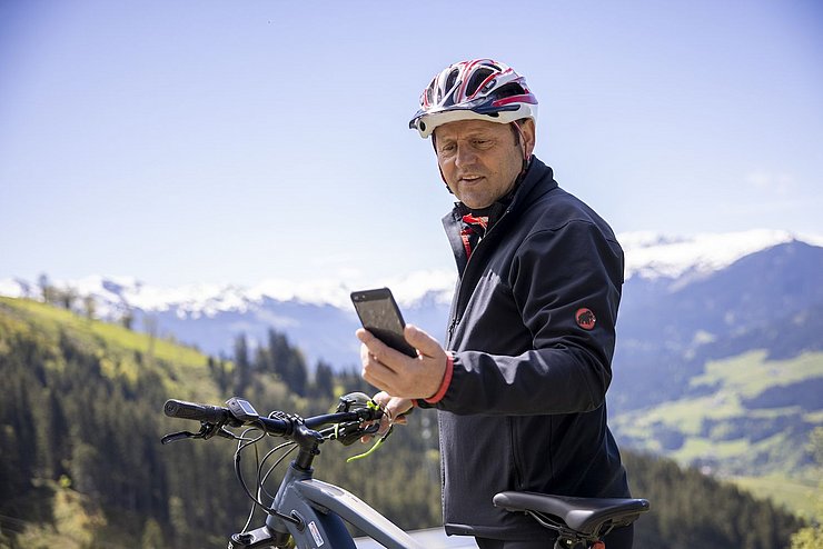 LHStv Josef Geisler hat die neue radapp tirol schon ausprobiert. 