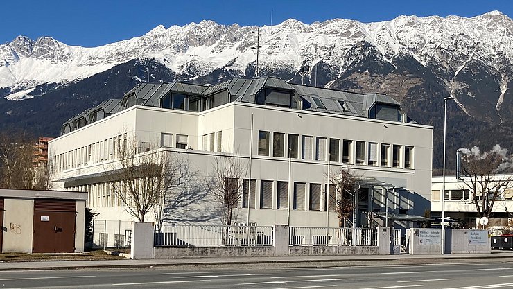 © Land Tirol / CTUA Amtsgebäude CTUA Langer Weg 27