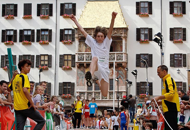 Tirols SchülerInnen sind mithilfe des Schulsportservice auf dem Sprung in die Oberliga in Sachen Bewegung.