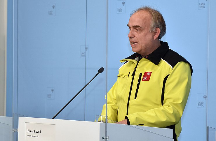 Elmar Rizzoli am Rednerpult